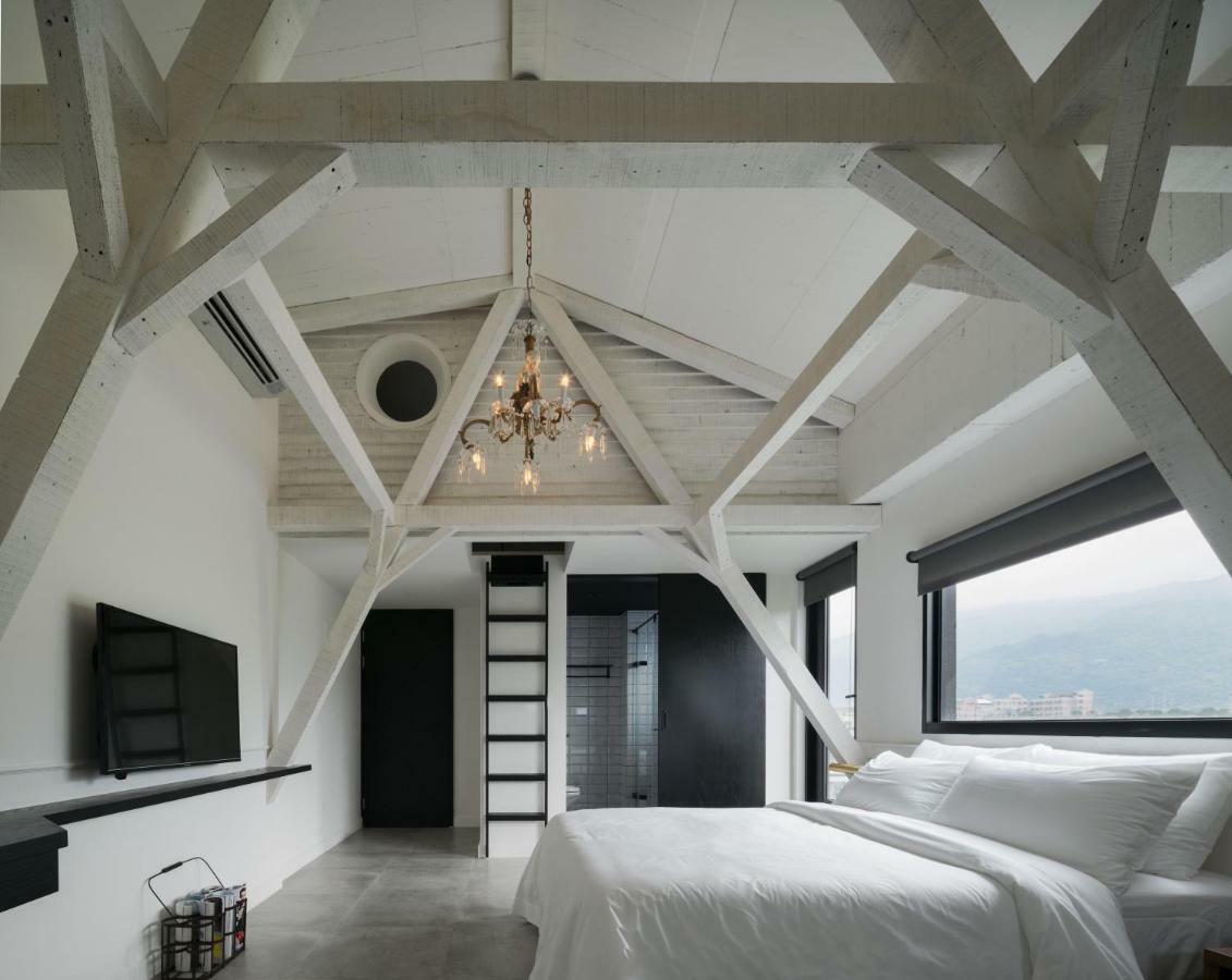 Black House Yilan Exterior foto